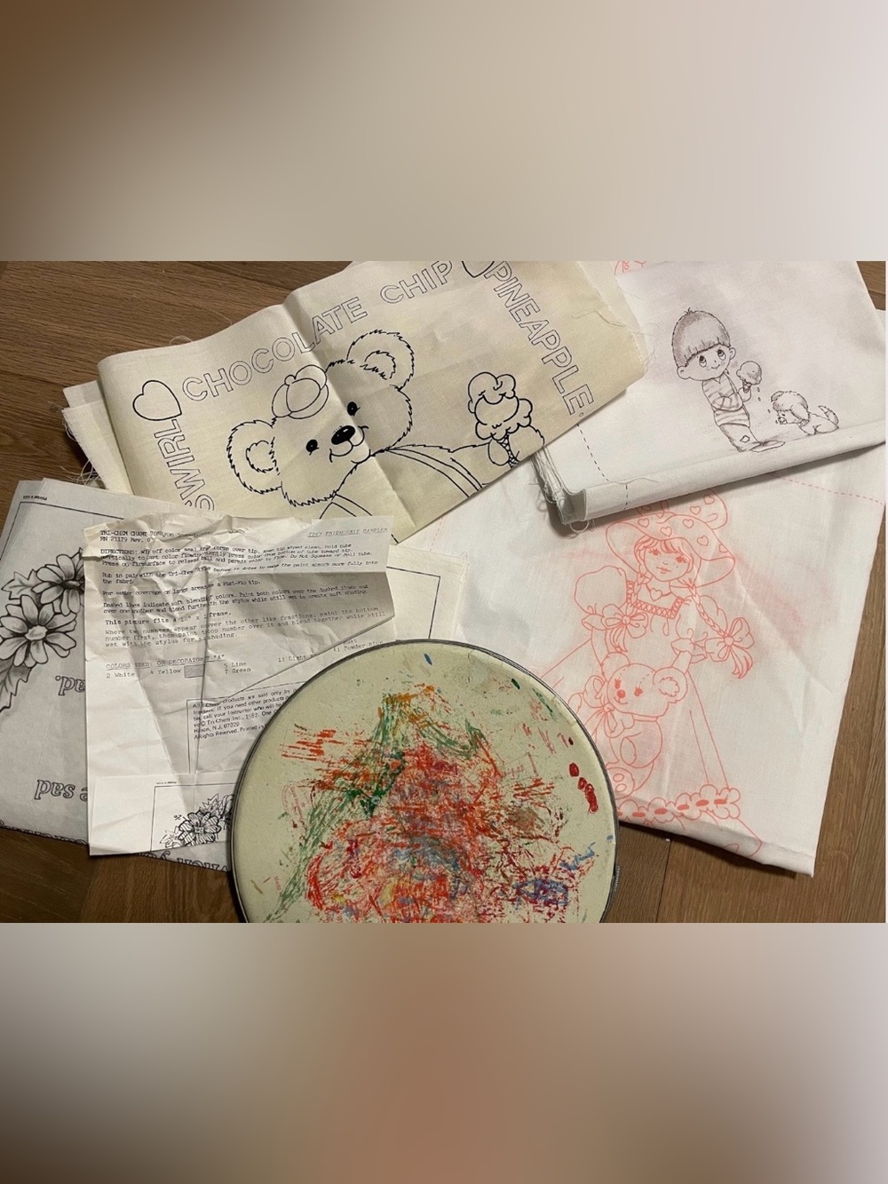 Tri Chem Pre-Printed Vintage Fabric Cameo Fabric Paints Sampler Hoop Quilt Lot